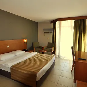 3* Ξενοδοχείο Surtel